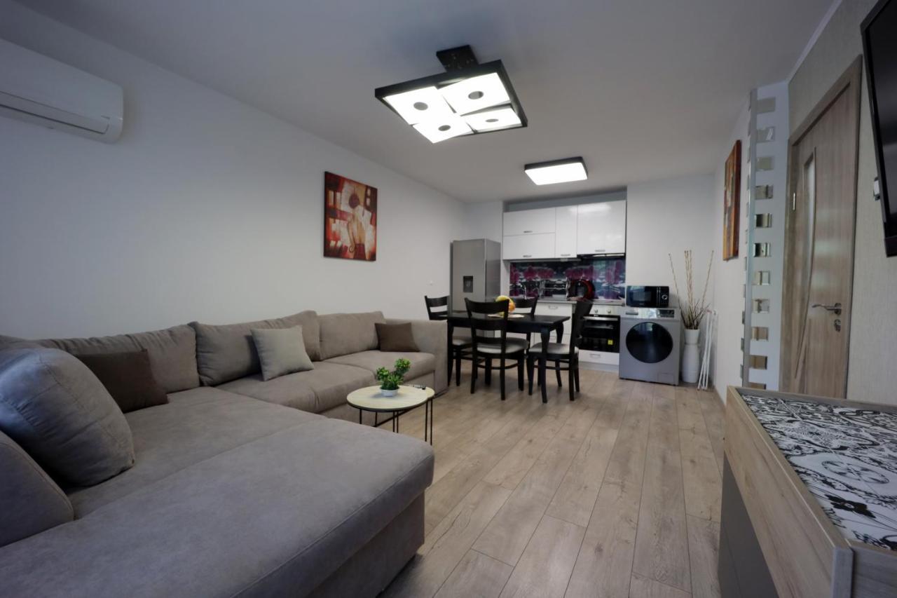 Apartments Relax 3&4 Varna Exterior photo