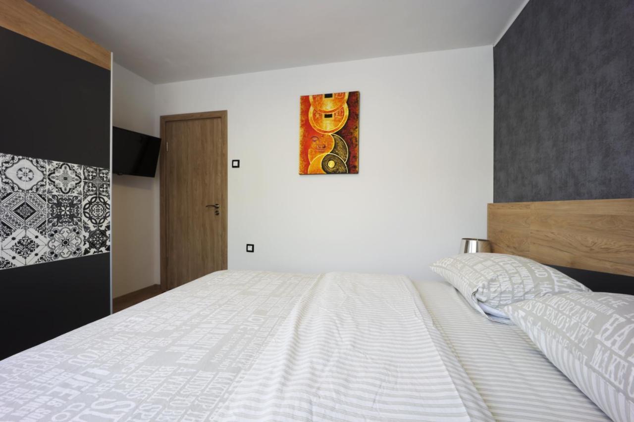 Apartments Relax 3&4 Varna Exterior photo
